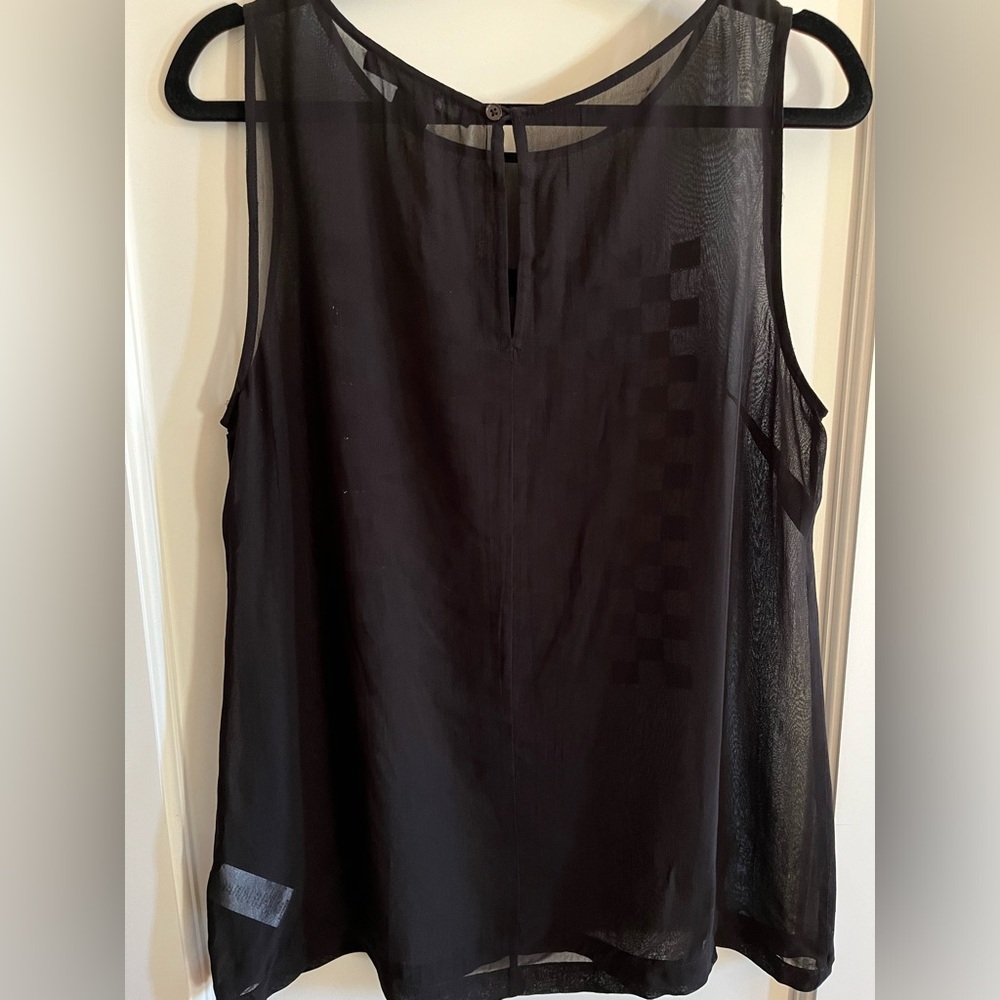 Black Sheet Top With Sequence Design - image 4